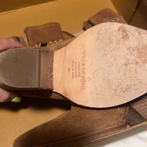 Spell & the Gypsy zephyr ankle boot 39 - Picture 4 of 4